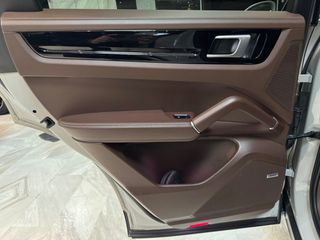 Porsche Cayenne 2020 COUPE-GTS-ZANTA 21''-MONITORS BACK SEATS-thumb-65