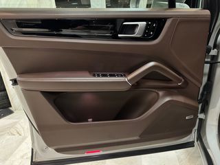 Porsche Cayenne 2020 COUPE-GTS-ZANTA 21''-MONITORS BACK SEATS-thumb-63