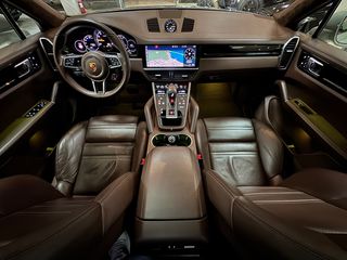 Porsche Cayenne 2020 COUPE-GTS-ZANTA 21''-MONITORS BACK SEATS-thumb-29