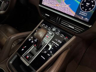 Porsche Cayenne 2020 COUPE-GTS-ZANTA 21''-MONITORS BACK SEATS-thumb-53