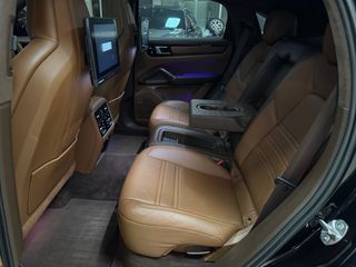 Porsche Cayenne 2020 COUPE-GTS-PANORAMA-MONITORS BACK SEATS-ZANTA 22''-thumb-67