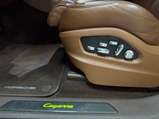 Porsche Cayenne 2020 COUPE-GTS-PANORAMA-MONITORS BACK SEATS-ZANTA 22''-thumb-51