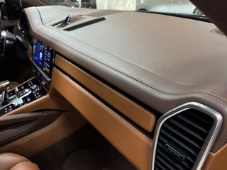 Porsche Cayenne 2020 COUPE-GTS-PANORAMA-MONITORS BACK SEATS-ZANTA 22''-thumb-37