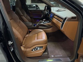 Porsche Cayenne 2020 COUPE-GTS-PANORAMA-MONITORS BACK SEATS-ZANTA 22''-thumb-27