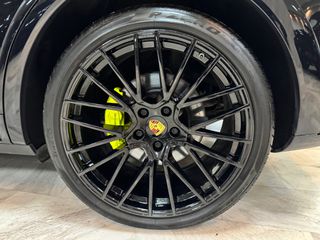 Porsche Cayenne 2020 COUPE-GTS-PANORAMA-MONITORS BACK SEATS-ZANTA 22''-thumb-21