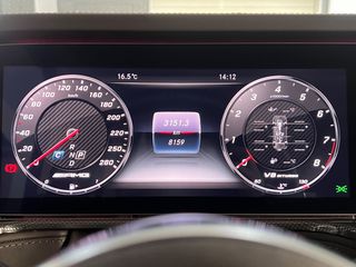 Mercedes-Benz G 63 AMG 2023-thumb-22