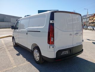 Maxus Deliver 7 2026 2.0D FWD MT L2H1 Double Sliding Door Base+-thumb-12