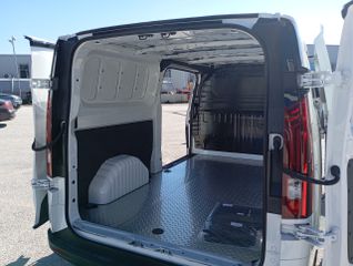 Maxus Deliver 7 2026 2.0D FWD MT L2H1 Double Sliding Door Base+-thumb-7