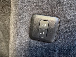 Land Rover Range Rover Sport 2022 P400e Plug-in Hybrid HSE Dynamic Stealth Panorama Full-thumb-47
