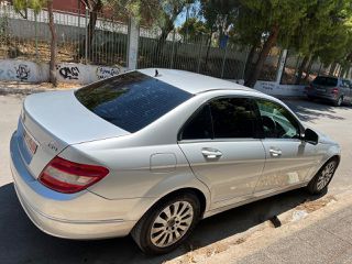 Mercedes-Benz C 200 2008-thumb-7