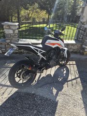KTM 390 Duke 2021-thumb-1
