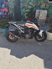 KTM 390 Duke 2021-thumb-3