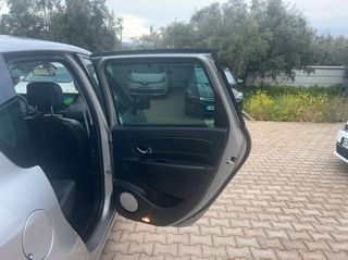 Renault Scenic 2016 BOSE EDITION “NAVI CAMERA LEATHER”-thumb-17