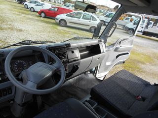 Ανατροπή Mitsubishi 2011 FUSO 7C15-thumb-19