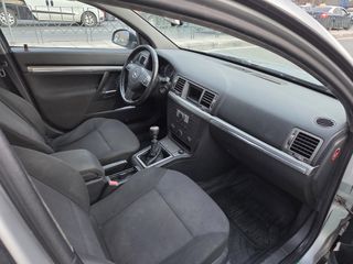 Opel Vectra 2006-thumb-8