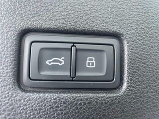 Audi Q8 2023 3.0TFSi SLINE QUATTRO 340PS-thumb-7
