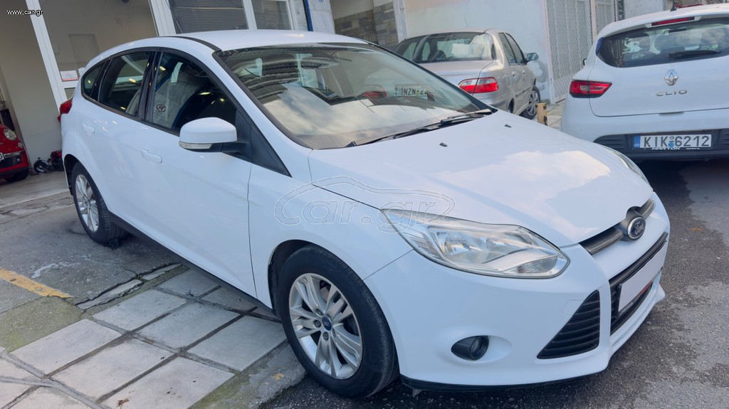 Ford Focus 2012 TREND