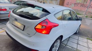 Ford Focus 2012 TREND-thumb-7