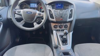 Ford Focus 2012 TREND-thumb-41