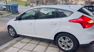 Ford Focus 2012 TREND-thumb-23