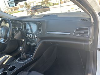 Renault Megane 2021 dci Business-thumb-12