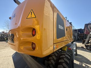 Εκσκαφέας Με Λάστιχα Liebherr 2015 A924-thumb-3