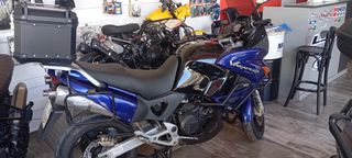 Honda Varadero 1000 2003-thumb-2