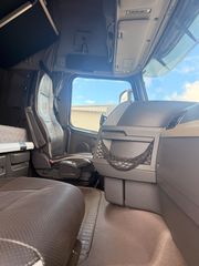 Volvo 2012 FH13 540-thumb-12