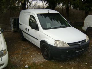 Κλούβα Opel 2005 combo   1300