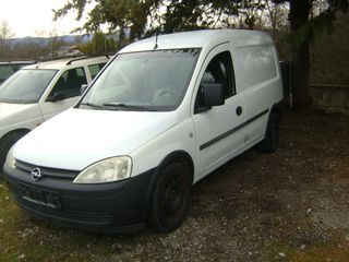 Κλούβα Opel 2005 combo   1300-thumb-2