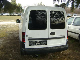 Κλούβα Opel 2005 combo   1300-thumb-4