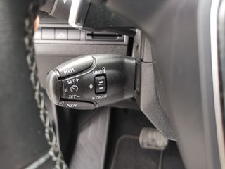 Peugeot 3008 2018 PureTech Allure Business panorama-thumb-53