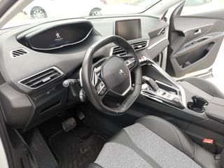 Peugeot 3008 2018 PureTech Allure Business panorama-thumb-22