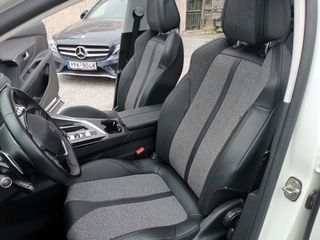 Peugeot 3008 2018 PureTech Allure Business panorama-thumb-25