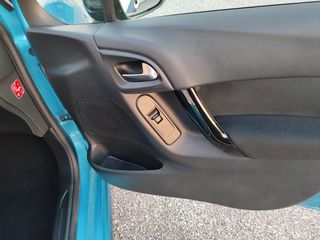Citroen C3 2015 1.2 PURETECH 82HP !-thumb-19