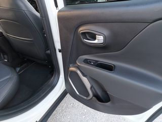 Jeep Renegade 2018 TGDi Limited 4x2-thumb-43