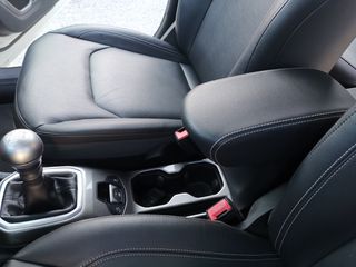 Jeep Renegade 2018 TGDi Limited 4x2-thumb-78