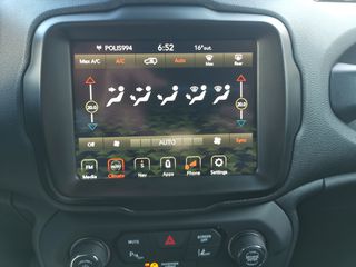 Jeep Renegade 2018 TGDi Limited 4x2-thumb-70