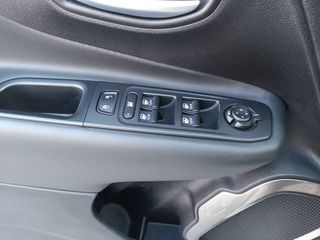 Jeep Renegade 2018 TGDi Limited 4x2-thumb-65