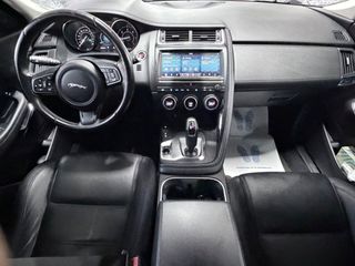 Jaguar E-Pace 2019-thumb-15
