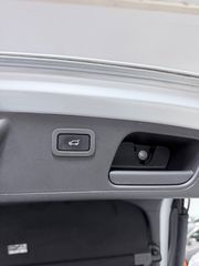 Jaguar E-Pace 2019-thumb-22