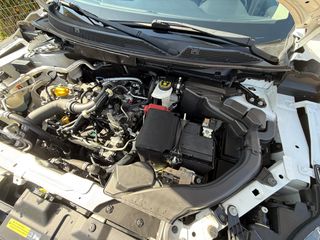 Nissan Qashqai 2018 N-CONNECTA-AUTO-PANORAMA-CAMERA 360-thumb-38