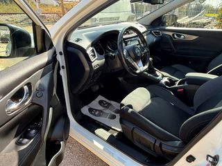 Nissan Qashqai 2018 N-CONNECTA-AUTO-PANORAMA-CAMERA 360-thumb-17