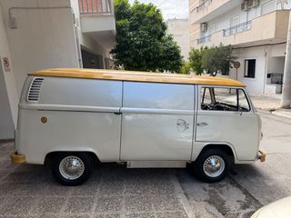 Volkswagen T2 1976-thumb-10