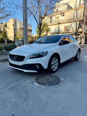 Volvo V40 Cross Country 2016