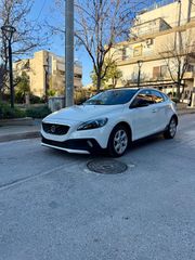 Volvo V40 Cross Country 2016-thumb-1