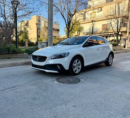 Volvo V40 Cross Country 2016-thumb-3