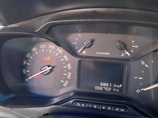 Citroen C3 2020 BlueHDi 100 S&S Corporate Plus 1.5-thumb-10