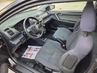Honda Civic 2006-thumb-8