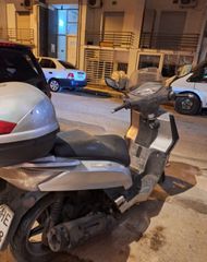 Kymco People S 250i 2008